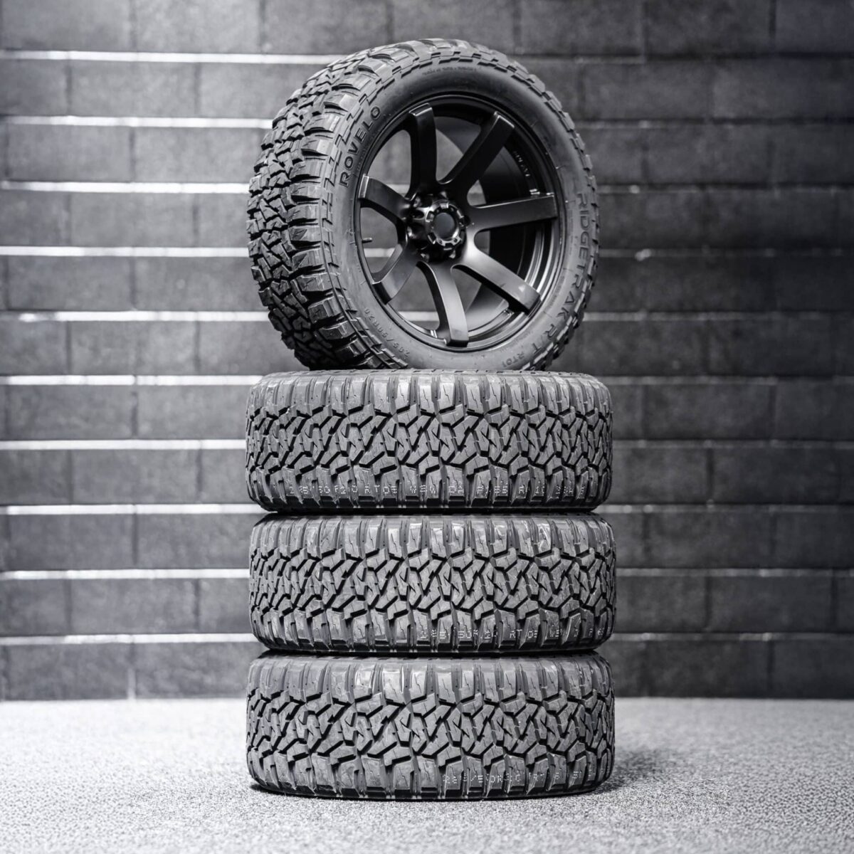 20" Mud Tyres + Alloy Wheels Combo