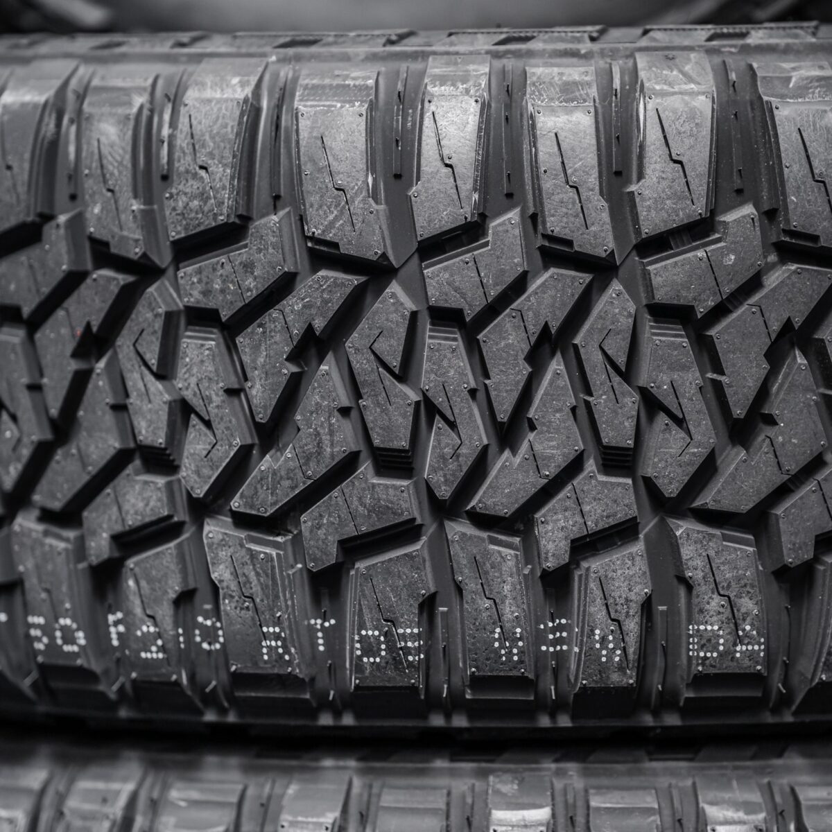 20" Mud Tyres + Alloy Wheels Combo - Image 6