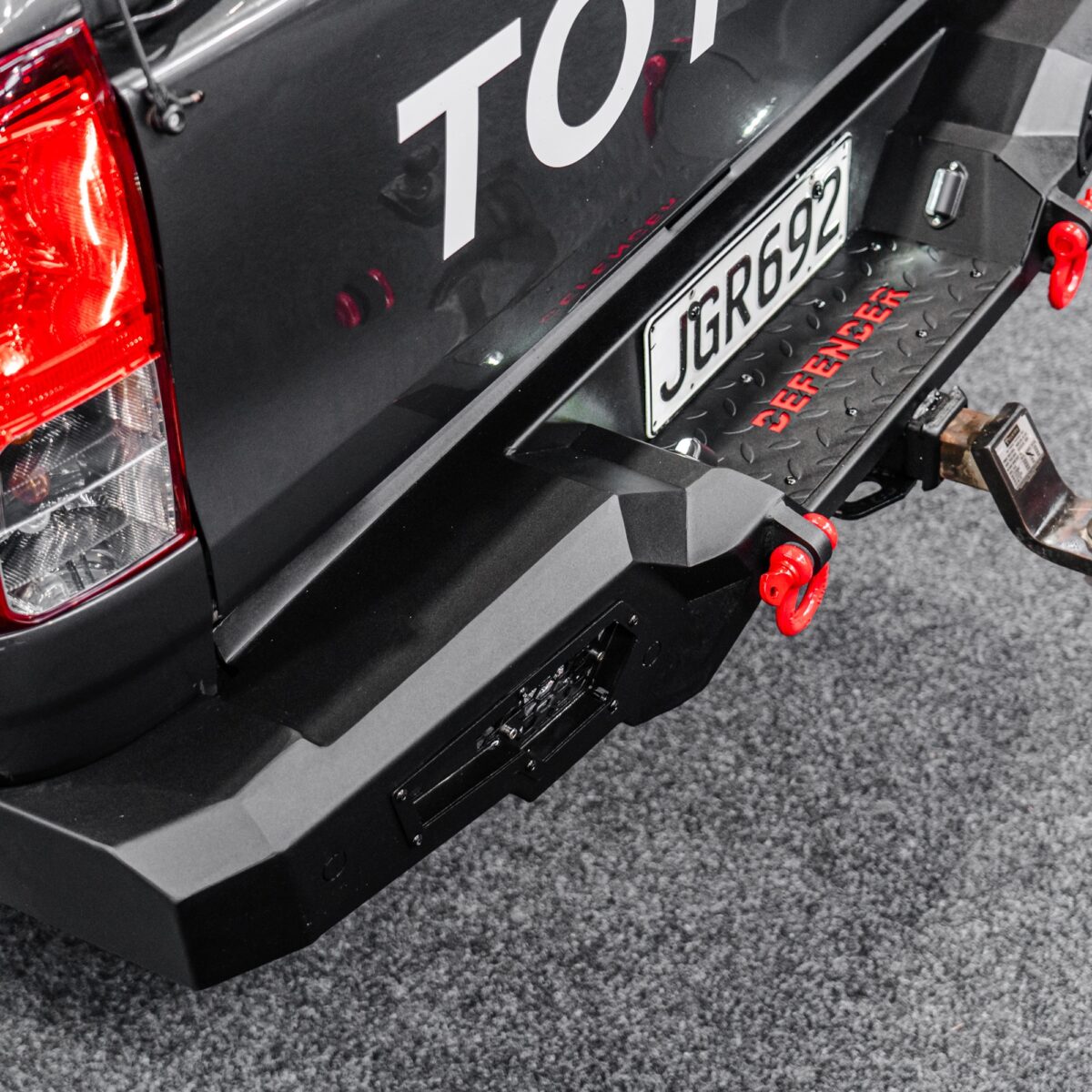 Defender Rear Bar - Image 2