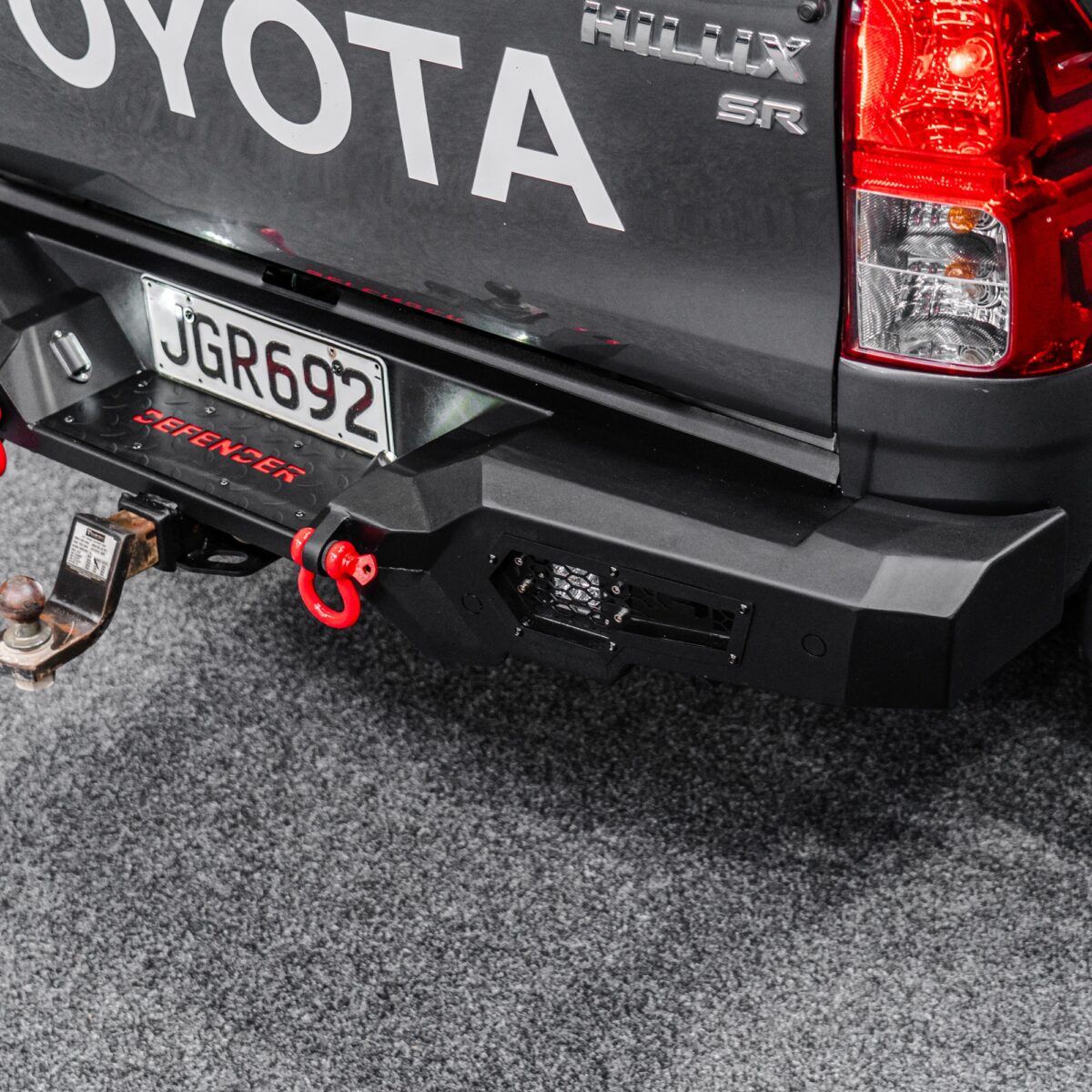 Defender Rear Bar - Image 3