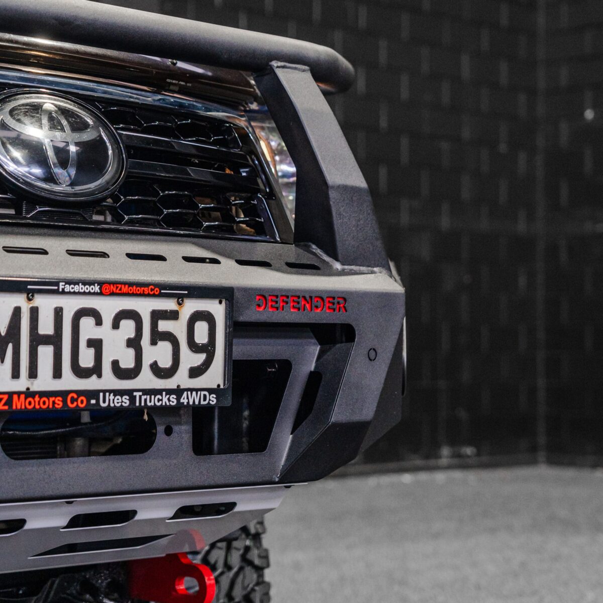 DEFENDER Off-Road Triple Loop Bull-Bar - Image 4